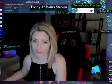 hot cam girl kimilee22 image #2599353