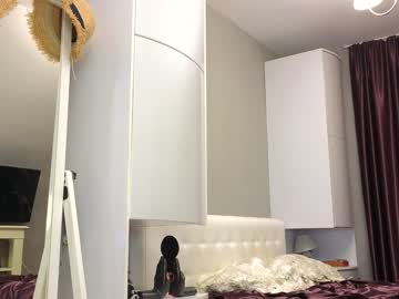 hot cam girl kr1stinarrow image #3344086