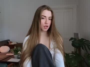 hot cam girl strawberryjamx image #3434086