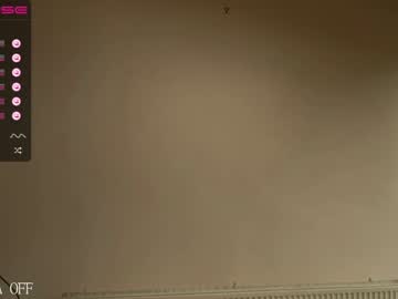 hot cam girl lucydelovely image #3208313
