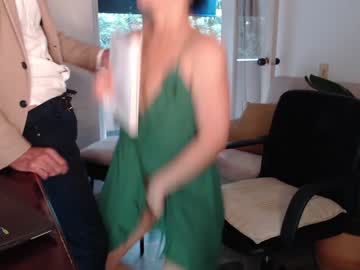 hot cam couple alex_and_theprof image #3419335