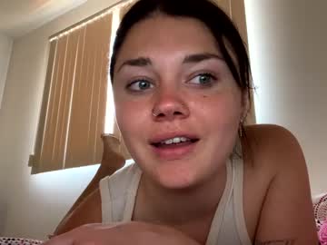 hot cam girl cassidyyqueen image #3135086