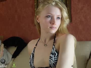 hot cam girl bestblondiiecb image #4572679