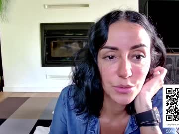 hot cam girl miiiawallace image #1871774