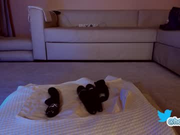 hot cam girl hollyextra image #2195490