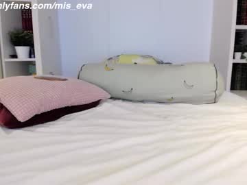 hot cam girl mis_eva image #1892190