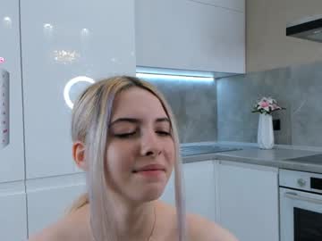 hot cam girl lynetteesser image #4644894