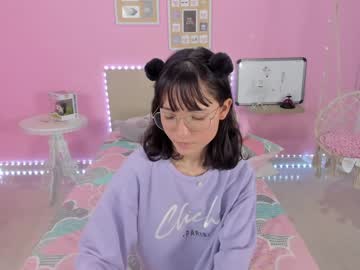 hot cam girl little_effy18 image #1459235