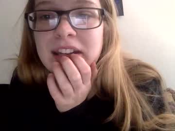 hot cam girl blondiebae1 image #4697523