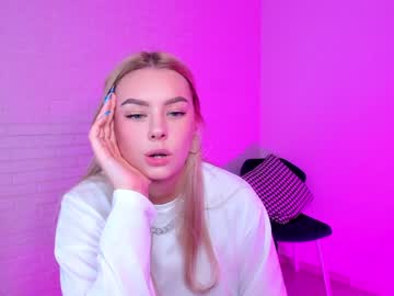 hot cam girl 8a8y_nura image #670692