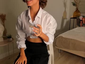 hot cam girl lenaelisabeth image #3684014