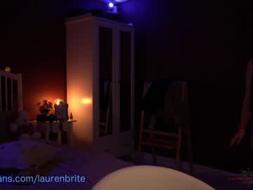 hot cam girl laurenbrite image #740844