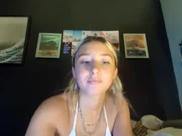 hot cam girl lovelilaxox image #4651278