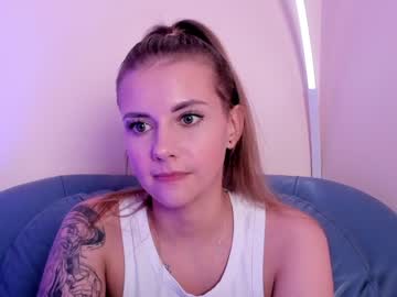 hot cam girl hustleebabyy image #1879083