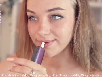 hot cam girl mia_milagros image #1574810