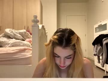 hot cam girl playboybarbie666 image #2944917