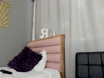 hot cam girl roberta_lipa image #1949433