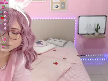 hot cam girl little_effy18 image #1324795