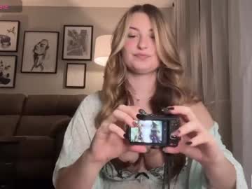 hot cam girl fantasyella image #3561398