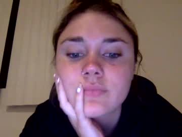 hot cam girl cassidyyqueen image #2907234
