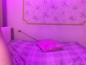 hot cam couple snowyphoenix image #2390469