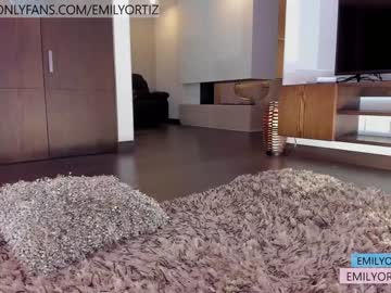 hot cam couple emilyortiz_ image #750946