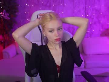 hot cam girl kira0541 image #4612881