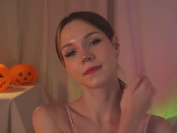 hot cam girl kateuwugirl image #3700540