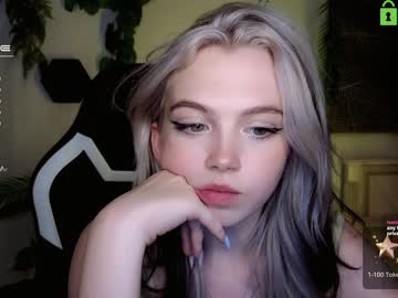 hot cam girl small_blondee image #3203605