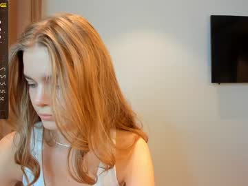 hot cam girl carolynsveronica image #3342308