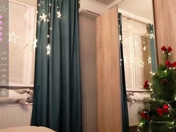 hot cam girl small_blondee image #3971741