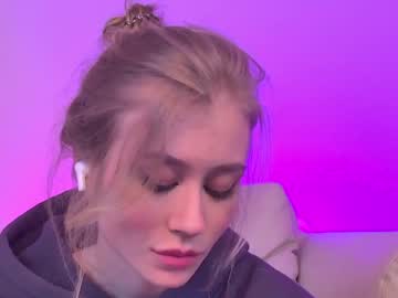 hot cam girl shycinderella image #260331