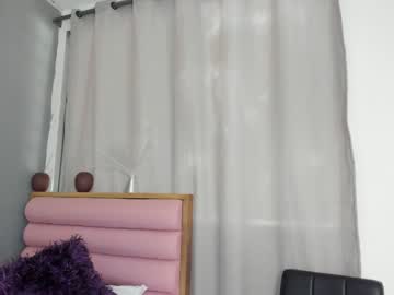 hot cam girl roberta_lipa image #1759374