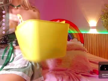 hot cam girl little_effy18 image #4365420