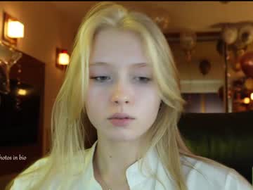 hot cam girl bestblondiiecb image #2475409
