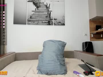 hot cam girl chloetaya image #627491