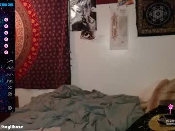 hot cam girl haylihaze image #2387070