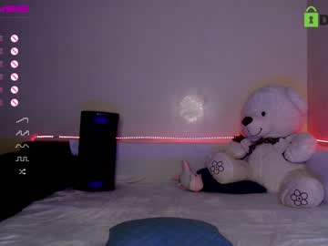 hot cam girl fallen_angel_18 image #2604360