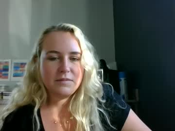 hot cam girl blonde4lyfe image #3525965