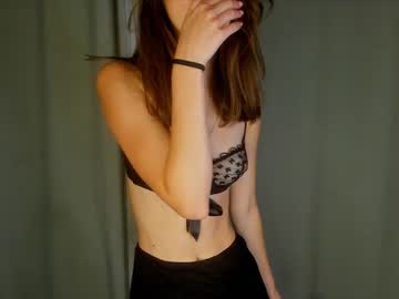 hot cam girl scarletmore image #3445550
