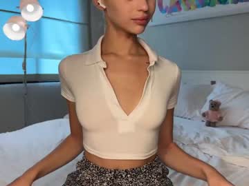 hot cam girl cuteelsa_ image #4130864