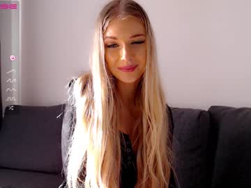 hot cam girl pervyblonde image #2683634