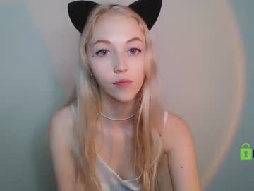 hot cam girl modest_elizabeth image #2442273