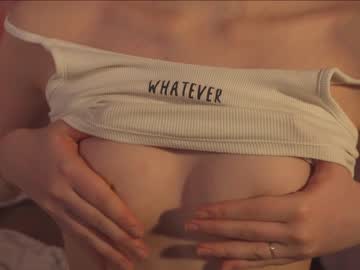 hot cam girl kateuwugirl image #4241533