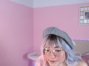 hot cam girl little_effy18 image #362357