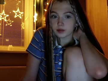 hot cam girl small_blondee image #3789830