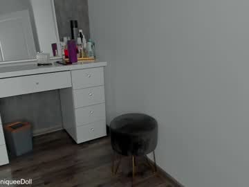 hot cam girl moniqueedoll image #850362