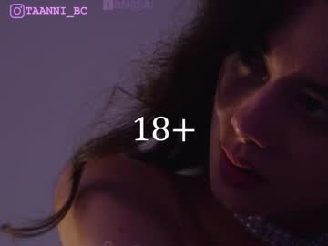 hot cam girl taanni_bc image #3551783