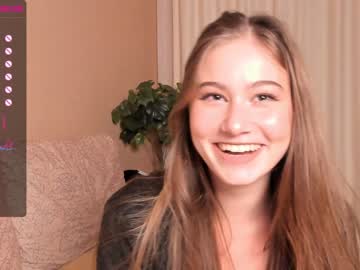 hot cam girl aliisonfox image #1946661