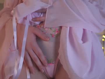 hot cam girl kateuwugirl image #3978481